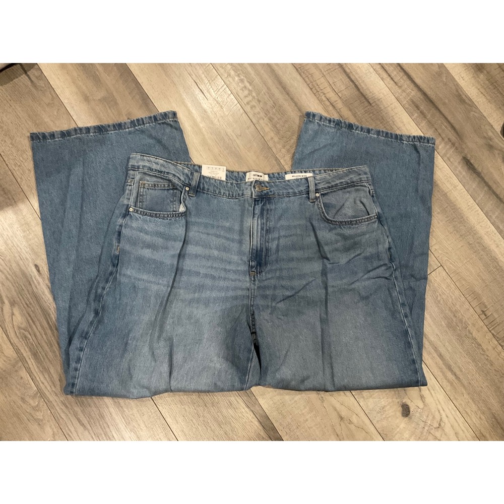 Cotton On Relaxed Wide Leg Jeans Bells Blue Light Wash Size 16 NWT‎